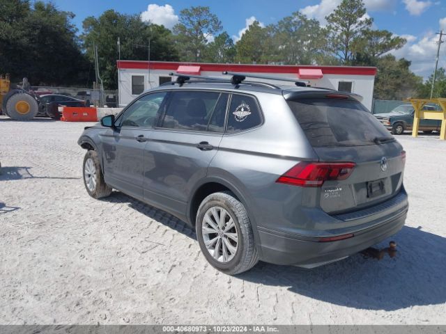 3VV1B7AX0KM056623 Volkswagen Tiguan 2.0t S
