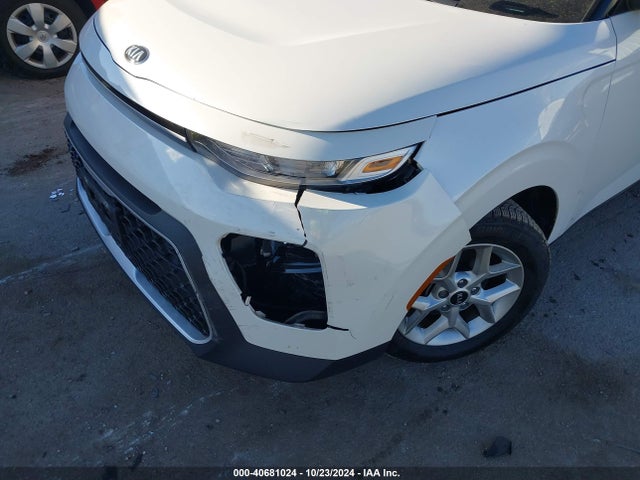 KIA SOUL S 2021 KNDJ23AU8M7789884 Image 18