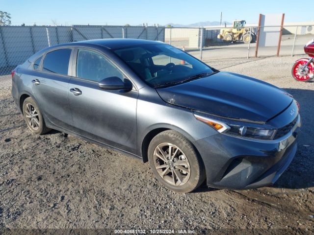 3KPF24AD8PE567099 KIA Forte Lxs