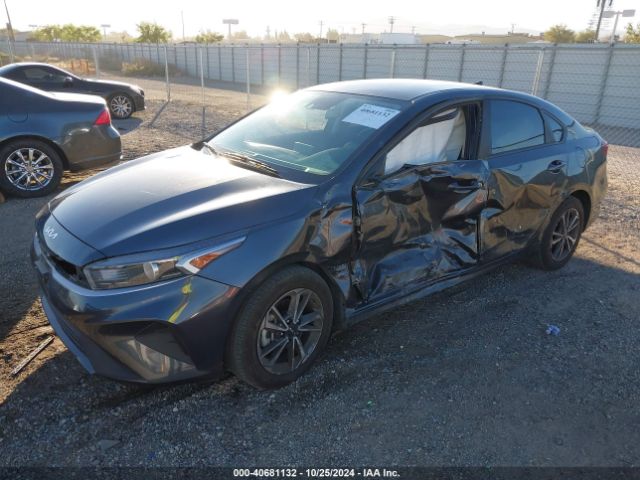 3KPF24AD8PE567099 KIA Forte Lxs