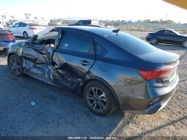 3KPF24AD8PE567099 KIA Forte Lxs