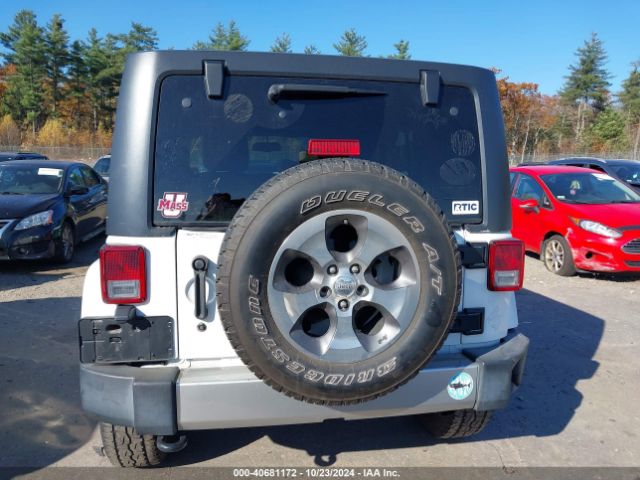 1C4BJWEG1HL706631 Jeep Wrangler Unlimited Sahara 4x4