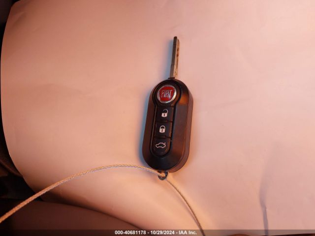 2013 FIAT 500 3C3CFFAR4DT665914 Photo 10