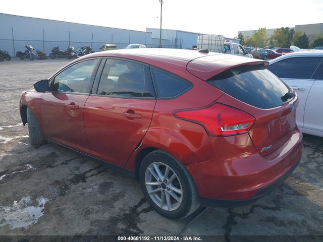 1FADP3K21JL286878 Ford FOCUS SE