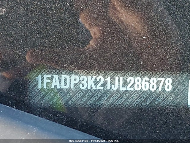 1FADP3K21JL286878 Ford FOCUS SE