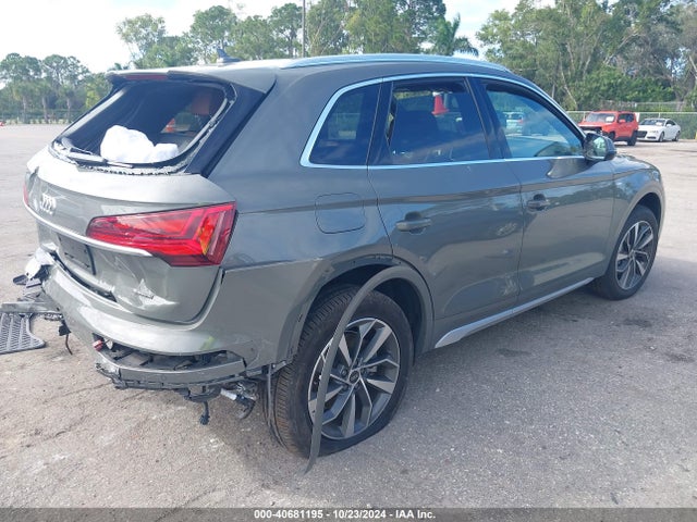 WA1GAAFY9R2024565 Audi Q5 Premium 45 Tfsi S Line Quattro