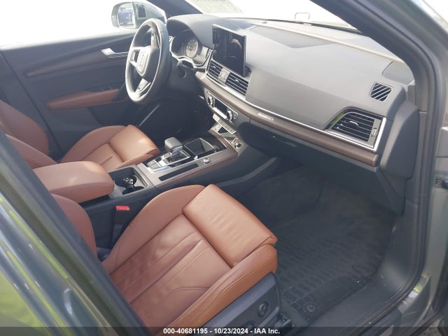 WA1GAAFY9R2024565 Audi Q5 Premium 45 Tfsi S Line Quattro