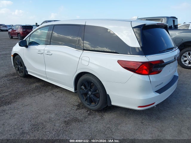 Honda Odyssey Sport 2023 5FNRL6H77PB046942 Image 3