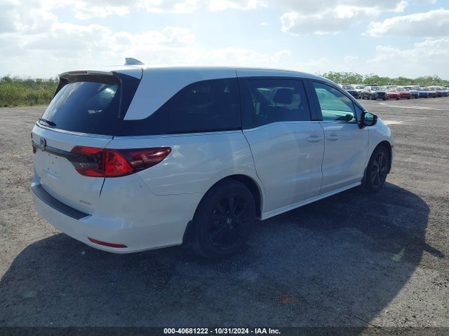 Honda Odyssey Sport 2023 5FNRL6H77PB046942 Image 4