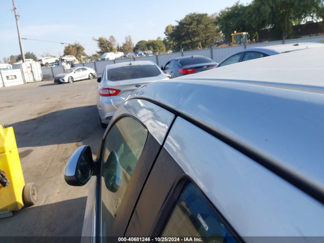 Chevrolet Sonic Lt Auto 2014 1G1JC6SB5E4234611 Image 6