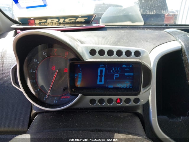 1G1JG5SB5F4150837 Chevrolet Sonic Rs Auto