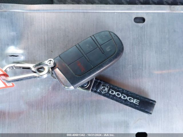 2C3CDZGG5KH607314 Dodge Challenger Sxt Awd