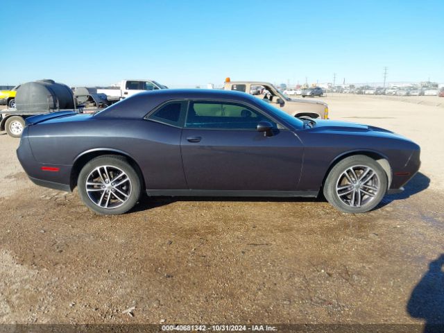2C3CDZGG5KH607314 Dodge Challenger Sxt Awd