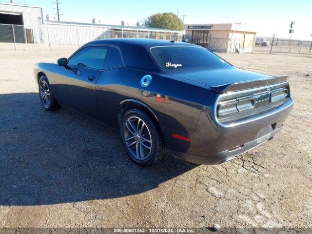 2C3CDZGG5KH607314 Dodge Challenger Sxt Awd