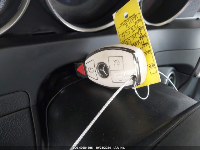 WDDGF4HB9EA958023 Mercedes-Benz C 250 Luxury/sport