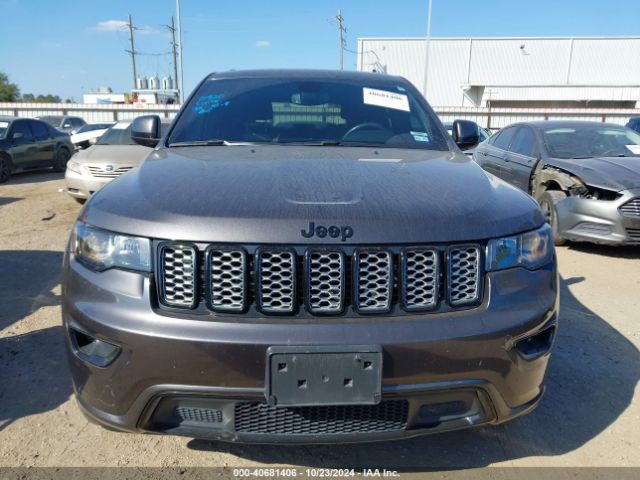 1C4RJEAG0KC811585 Jeep Grand Cherokee Altitude 4x2