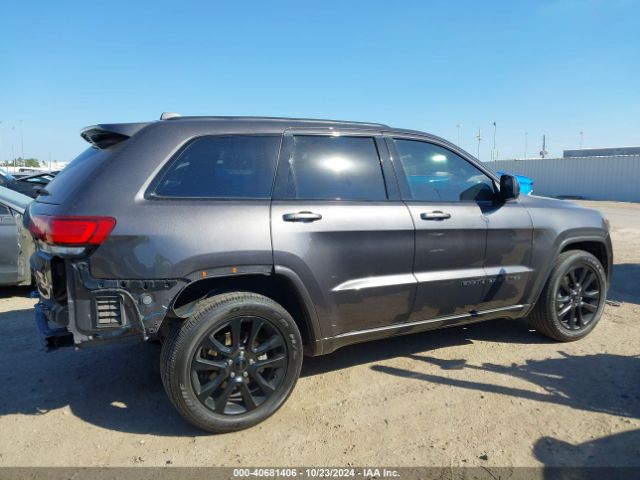 1C4RJEAG0KC811585 Jeep Grand Cherokee Altitude 4x2