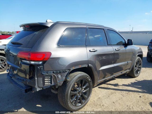 1C4RJEAG0KC811585 Jeep Grand Cherokee Altitude 4x2