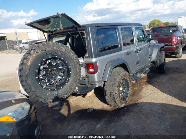 1C4HJXDG1JW186596 Jeep Wrangler Unlimited Sport S 4x4