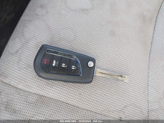 JTDEPRAE6LJ060914 Toyota COROLLA LE