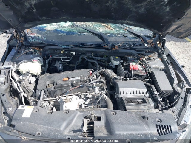 Honda Civic Lx 2018 2HGFC2F55JH563821 Image 10