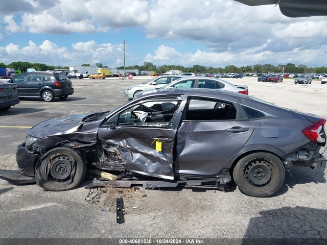 Honda Civic Lx 2018 2HGFC2F55JH563821 Image 14