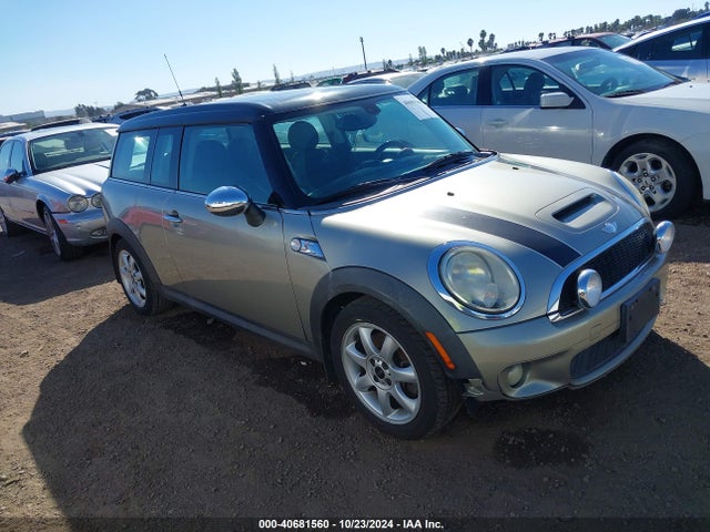 2008 MINI COOPER S CLUBMAN WMWMM33578TP89060 Photo 0