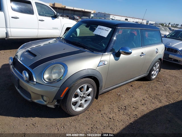 2008 MINI COOPER S CLUBMAN WMWMM33578TP89060 Photo 1