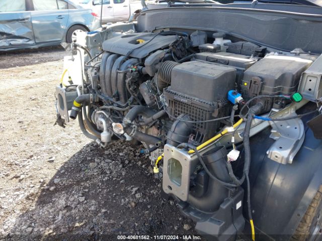 KNDERCAA3N7262811 KIA SELTOS EX