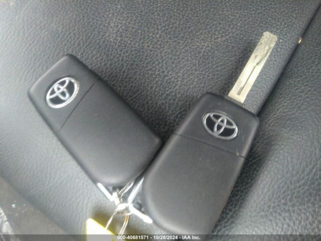 4T1G11AK3NU063185 Toyota Camry Se Nightshade Edition