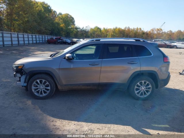 1C4PJLCB9KD248236 Jeep Cherokee Latitude Fwd
