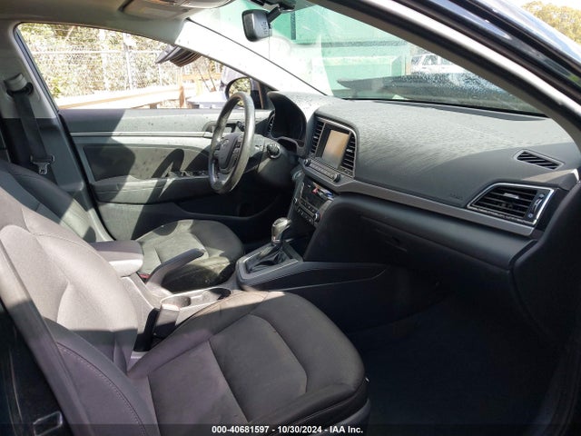 Hyundai Elantra Value Edition 2018 5NPD84LF0JH274160 Image 5