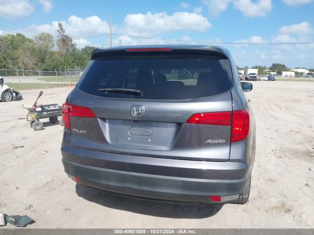 5FNYF6H1XHB105207 Honda PILOT LX