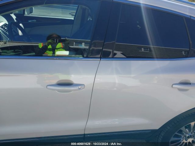 5LMCJ1A92FUJ21975 Lincoln MKC