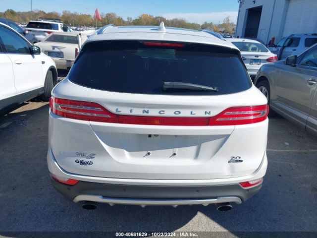 5LMCJ1A92FUJ21975 Lincoln MKC