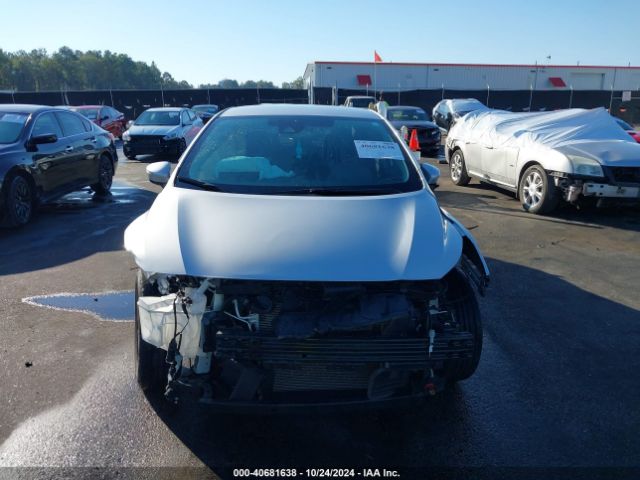 3N1CN8EV4ML859816 Nissan Versa Sv Xtronic Cvt