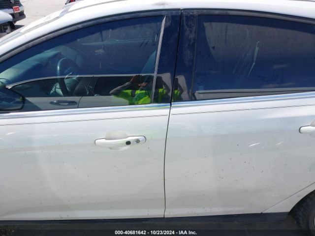 1FADP3N25EL184047 Ford Focus Titanium