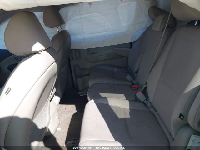 KNDMB5C10G6107148 KIA SEDONA LX