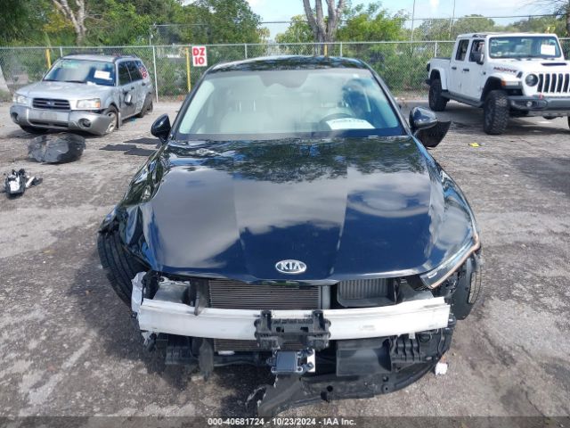 5XXG34J29MG066189 KIA K5 EX