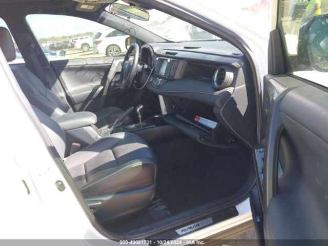 JTMNFREV2GD086539 Toyota RAV4 SE