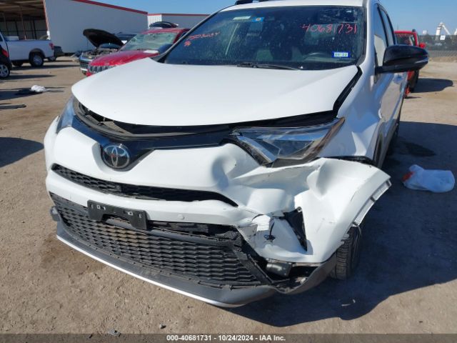 JTMNFREV2GD086539 Toyota RAV4 SE