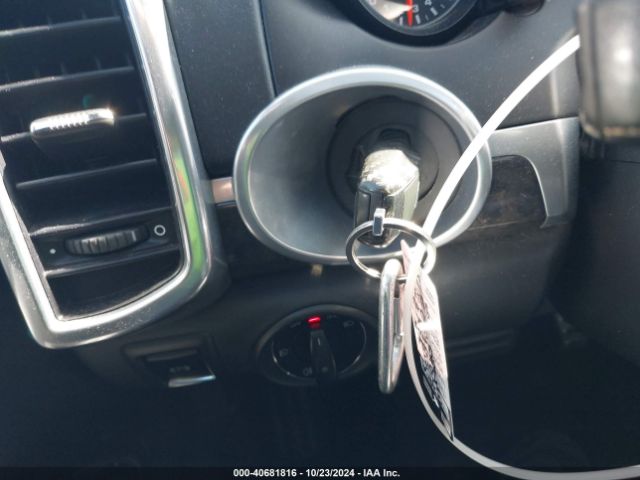 2013 PORSCHE CAYENNE WP1AC2A21DLA91368 Photo 10