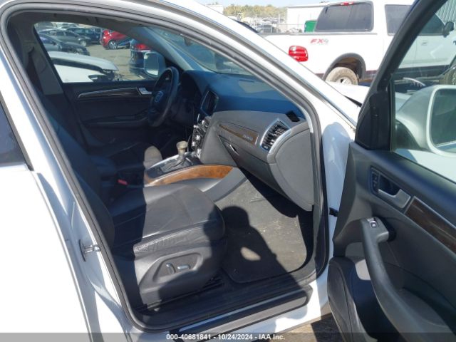 WA1LFAFP8EA065857 Audi Q5 2.0t Premium