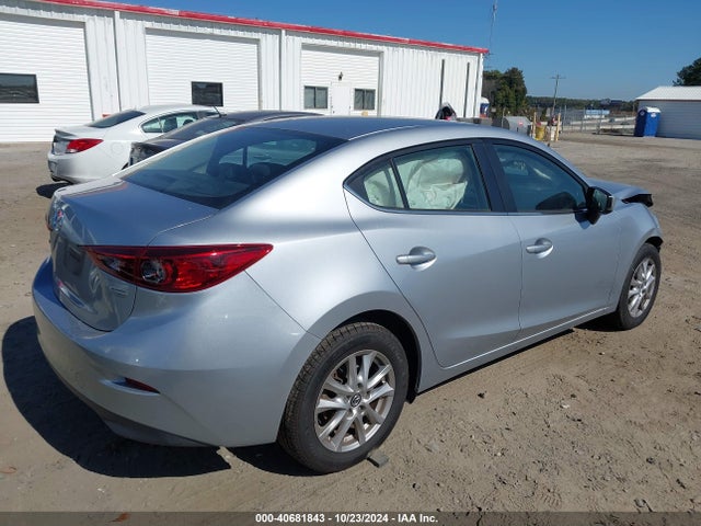 3MZBN1U75JM200679 Mazda Mazda3 Sport