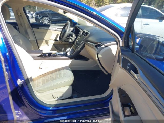 3FA6P0HDXGR402735 Ford FUSION SE