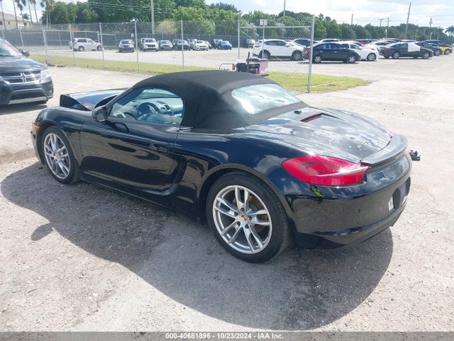 2013 PORSCHE BOXSTER WP0CA2A88DS113019 Photo 2