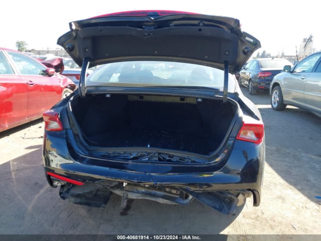 5XXG14J2XMG033045 KIA K5 LXS