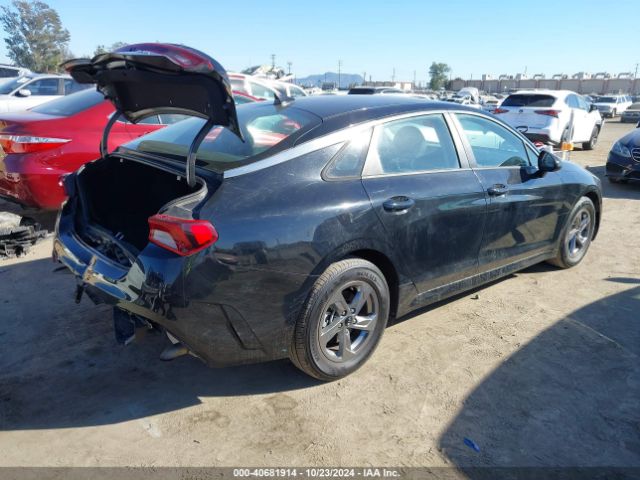 5XXG14J2XMG033045 KIA K5 LXS