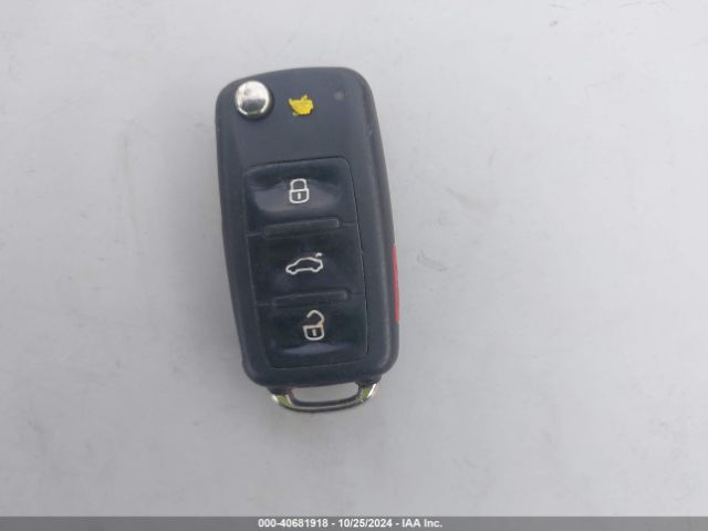 1VWAT7A3XEC056964 Volkswagen Passat 1.8t Wolfsburg Edition