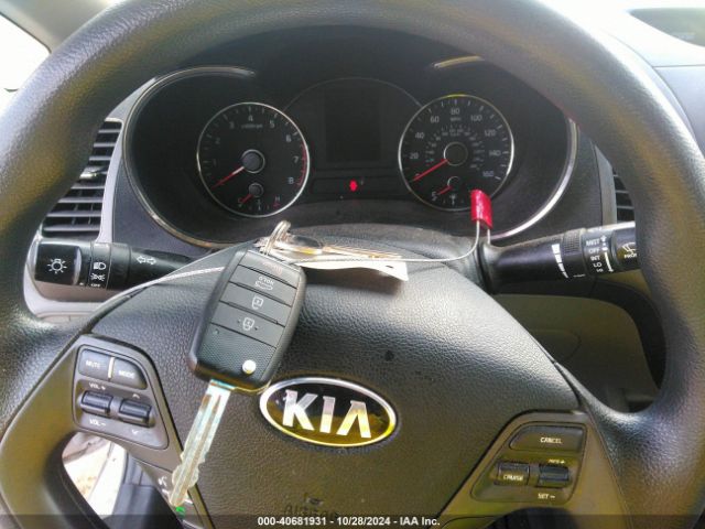 3KPFK4A79JE210080 KIA FORTE LX